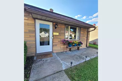 4365 Highland Avenue, Shadyside, OH 43947 - Photo 2