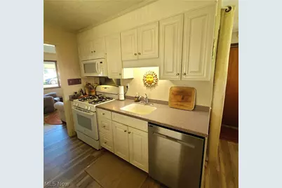4365 Highland Avenue, Shadyside, OH 43947 - Photo 10
