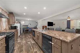 431 Westwoods, Amherst, OH 44001 - Photo 22
