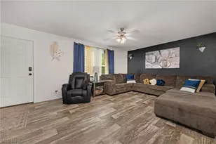 431 Westwoods, Amherst, OH 44001 - Photo 14