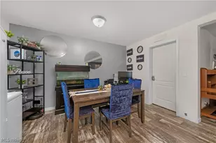 431 Westwoods, Amherst, OH 44001 - Photo 24