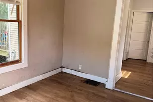 1611 10th St SW, Canton, OH 44706 - Photo 6