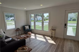 3895 E 189th St, Loveland, OH 44122 - Photo 2