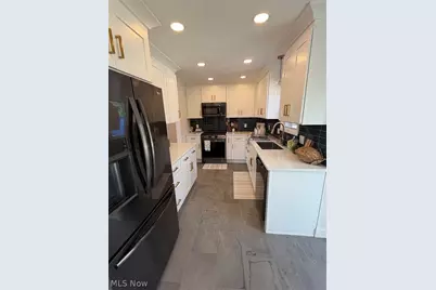 3895 E 189th Street, Loveland, OH 44122 - Photo 10