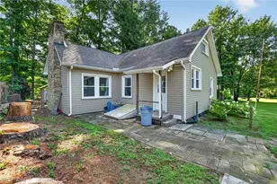 1153 Orchard Grove Dr, Geneva, OH 44041 - Photo 2