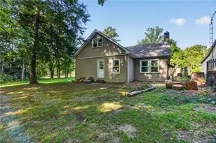 1153 Orchard Grove Dr, Geneva, OH 44041 - Photo 6