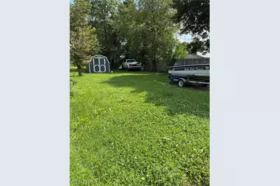 427 4th Street NW, New Philadelphia, OH 44663 - Photo 6