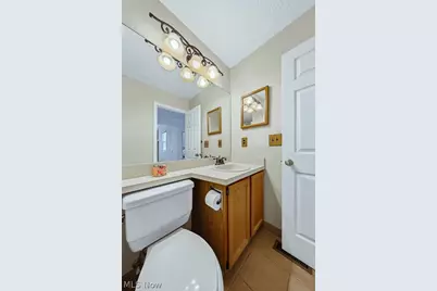 1310 Buckboard Lane, Grandview Heights, OH 44147 - Photo 32
