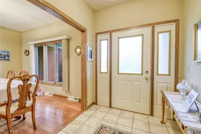 10370 Wilbert Drive, Kirtland, OH 44094 - Photo 18