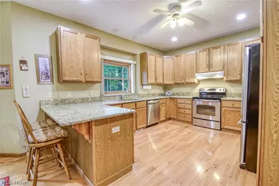 10370 Wilbert Drive, Kirtland, OH 44094 - Photo 6