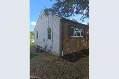 151 S Beverly Avenue, Austintown, OH 44515 - Photo 4