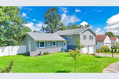 1285 Military Road, Zanesville, OH 43701 - Photo 2