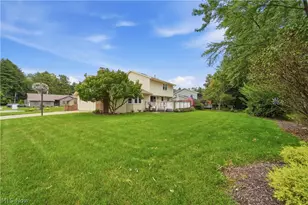 1633 Bennington Cir SW, North Canton, OH 44709 - Photo 36