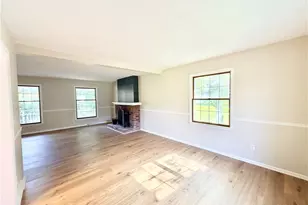17610 Creekside Dr, Chagrin Falls, OH 44023 - Photo 4