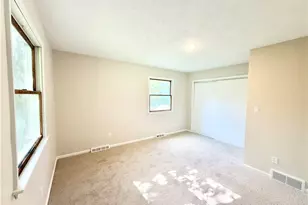 17610 Creekside Dr, Chagrin Falls, OH 44023 - Photo 20