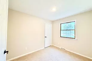 17610 Creekside Dr, Chagrin Falls, OH 44023 - Photo 14