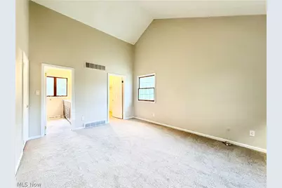 17610 Creekside Drive, Chagrin Falls, OH 44023 - Photo 24