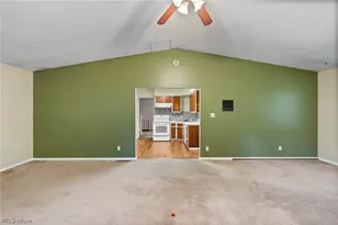 1490 Shanabrook Dr, Akron, OH 44313 - Photo 8