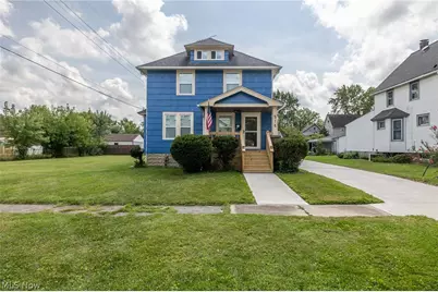 516 Bond Street, Elyria, OH 44035 - Photo 2