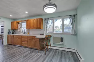 5847 Clement Dr, Lorain, OH 44053 - Photo 12
