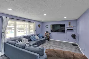 5847 Clement Dr, Lorain, OH 44053 - Photo 4