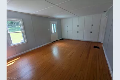 67300 Country Club Road, St Clairsville, OH 43950 - Photo 16