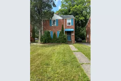 17519 Throckley Avenue, Loveland, OH 44128 - Photo 2