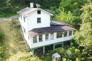 854 Spencer Ave, Steubenville, OH 43952 - Photo 8