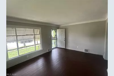 16015 S Lotus Drive, Loveland, OH 44128 - Photo 8