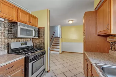 4610 Willow Avenue, Lorain, OH 44055 - Photo 8