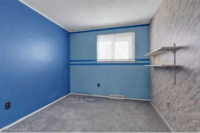 4610 Willow Avenue, Lorain, OH 44055 - Photo 16