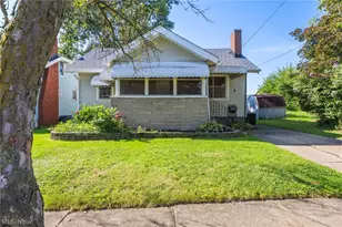1010 Georgia Ave, Akron, OH 44306 - Photo 2