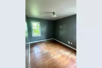 3927 E 153rd Street, Loveland, OH 44128 - Photo 8