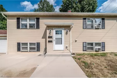3907 S Schenley Avenue, Youngstown, OH 44511 - Photo 4