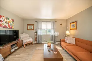 3907 S Schenley Ave, Youngstown, OH 44511 - Photo 8