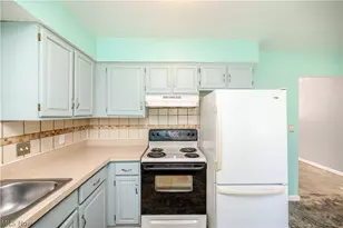 3907 S Schenley Ave, Youngstown, OH 44511 - Photo 26