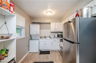 3907 S Schenley Ave, Youngstown, OH 44511 - Photo 12