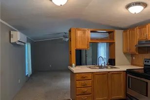 983 Wainwright Road SE, New Philadelphia, OH 44663 - Photo 8