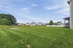 2180 Orchard Cir, Ravenna, OH 44266 - Photo 10