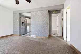 1489 E 361st St, Eastlake, OH 44095 - Photo 14