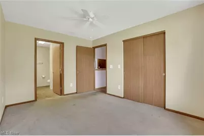 4305 E Strattford Circle E, Zanesville, OH 43701 - Photo 18