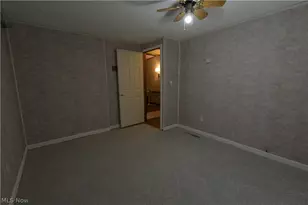 2860 Black Sea Rd, Jefferson, OH 44047 - Photo 10