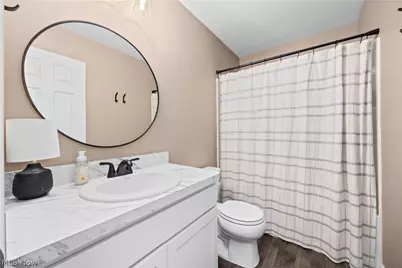 3622 Astor Lane, Lorain, OH 44053 - Photo 18