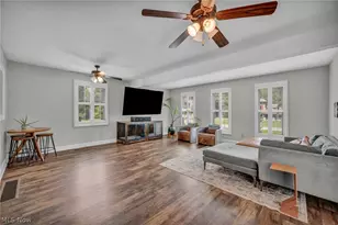 9773 Broadway Dr, Chagrin Falls, OH 44023 - Photo 20