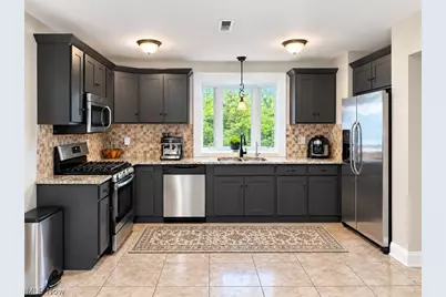 9773 Broadway Drive, Chagrin Falls, OH 44023 - Photo 22
