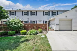 16 Surrey Ct, Mentor, OH 44060 - Photo 2
