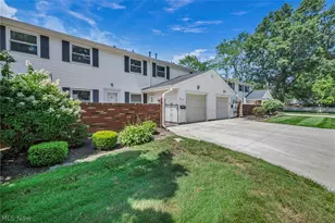 16 Surrey Ct, Mentor, OH 44060 - Photo 4