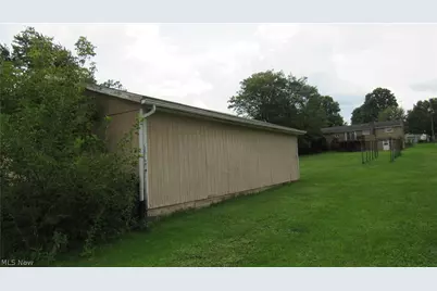 6841 Navarre Road SW, Massillon, OH 44646 - Photo 42