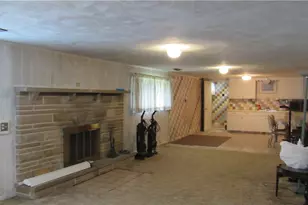 6841 Navarre Rd SW, Massillon, OH 44646 - Photo 32