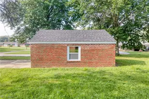539 Figueroa Pl SE, Canton, OH 44707 - Photo 32